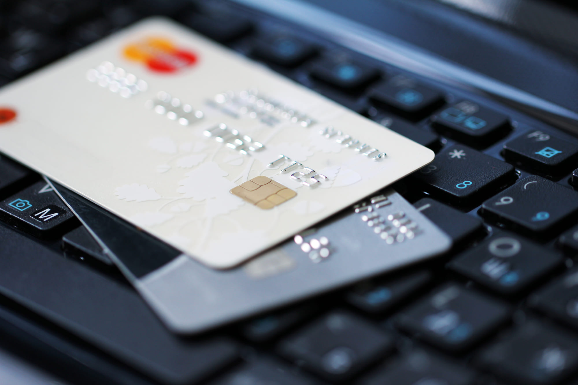 4 Benefits of Cashless Payment Alternatives